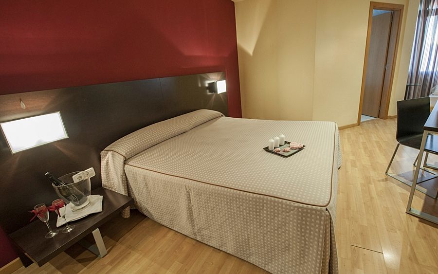 Hotel El Bruc Zewnętrze zdjęcie