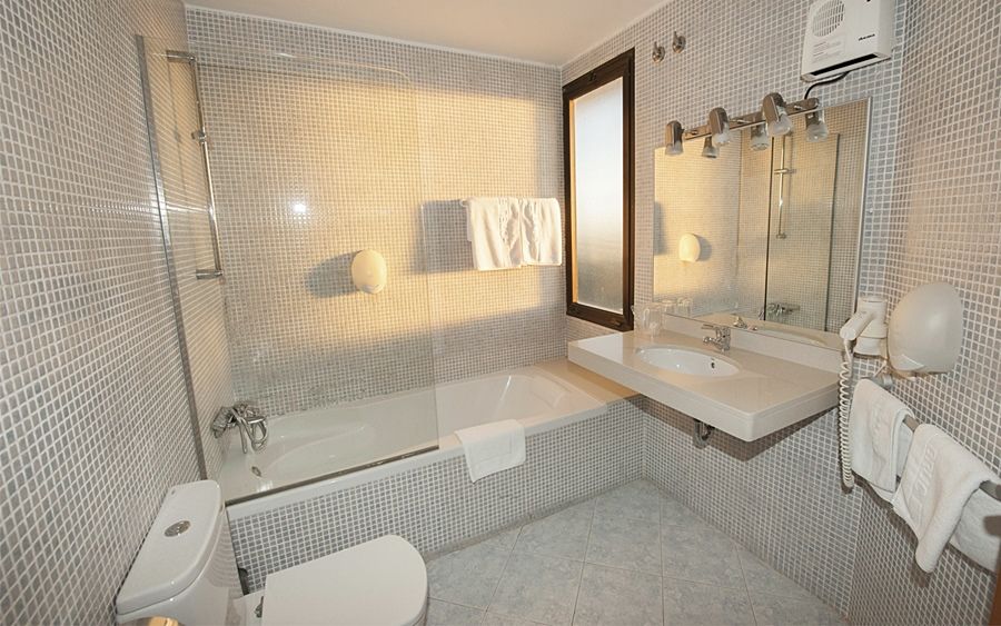 Hotel El Bruc Zewnętrze zdjęcie
